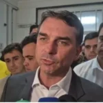 Efeito Tarcísio: PL tenta tirar Flávio do isolamento; no Tocantins, aliança com União Brasil já antecipa convergência