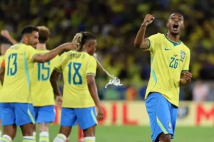 Com show ofensivo, Brasil goleia Panamá em último amistoso no país antes do Mundial