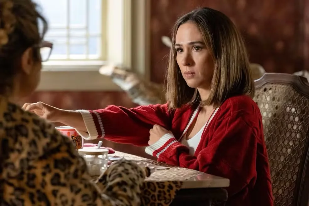 F6 da Fama com Leão Lobo: Cantora ameaça processar jornalista, ex-BBB diz que teve a privacidade invadida, Tatá Werneck explica sobre sua personagem e mais... 5 tatawerneck