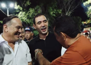 Oito de uma vez: Vicentinho fecha apoio quase unânime na Câmara de Tocantinópolis