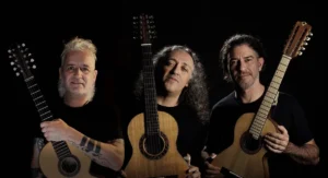 Violas caipira e campaniça celebraram os 40 anos de Master of Puppets em novo lançamento do Moda de Rock