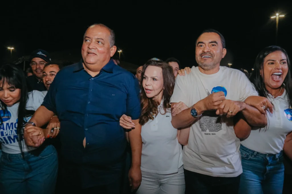 Ao lado de Josi Nunes e Wagner Rodrigues, Eduardo Gomes dá recados aos pré-candidatos ao Senado e cobra “política real” no lançamento de Dorinha