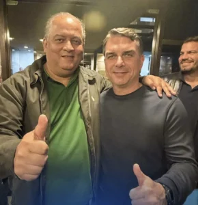 Tocantins no palco nacional: Eduardo Gomes e Nilmar Ruiz reforçam lançamento de Flávio Bolsonaro