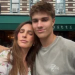 Fernanda Lima posa com Francisco em Nova York, e altura do filho impressiona a internet