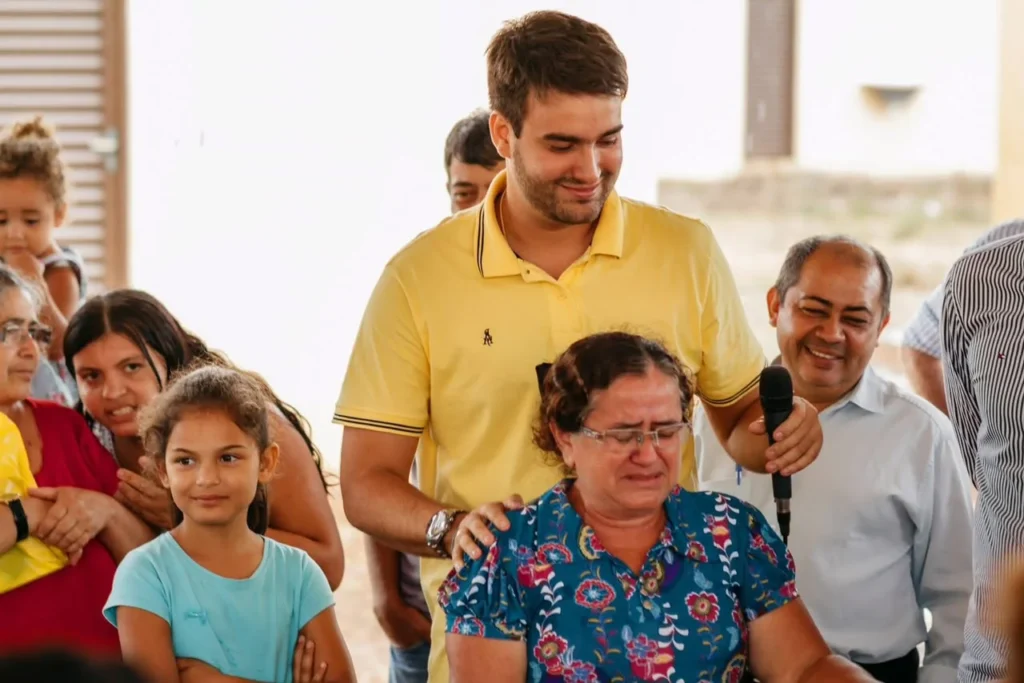 Guerra pelas 20 casas: responsáveis negam atuação de Alexandre Guimarães e desafiam deputado a apresentar provas