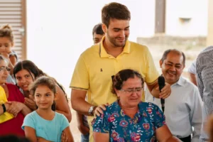 Guerra pelas 20 casas: responsáveis negam atuação de Alexandre Guimarães e desafiam deputado a apresentar provas