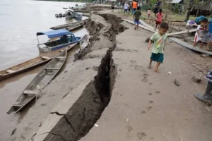 Terremoto de magnitude 5,4 atinge Cusco durante a madrugada; tremor não representa risco direto ao Brasil