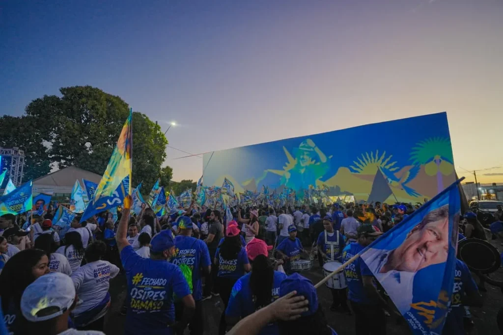 Vicentinho leva disputa pelo governo a Taquaralto e reúne caravanas dos 139 municípios