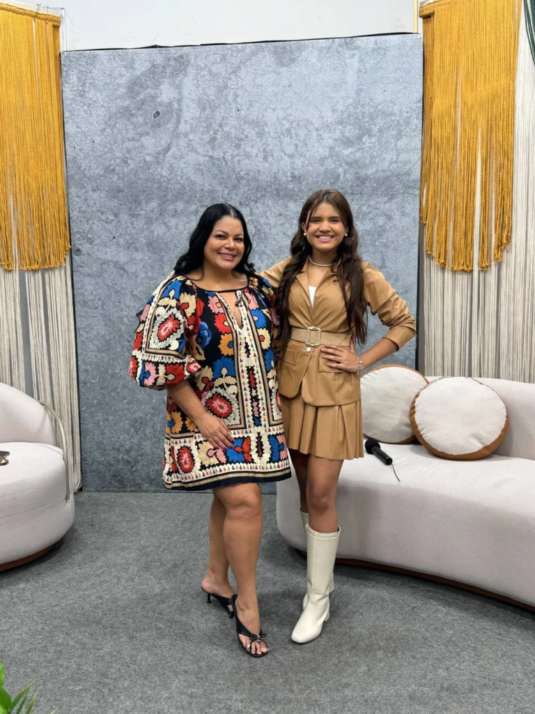 Missilene Xavier recebe convidados para uma manhã de informação, cultura e entretenimento na TV Ceará
