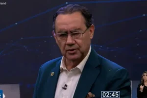 Augusto Cury explode no Google após debate e tenta ocupar vácuo da terceira via; entenda o que está por trás das buscas