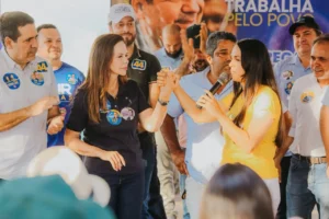 Dorinha põe campanha na estrada com Wanderlei, Gomes e Gaguim e transforma giro em demonstração de força