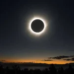 O dia virou noite: eclipse solar total reúne milhões, escurece cidades e deixa imagens históricas pelo mundo