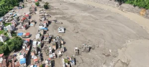 Nepal luta pela sobrevivência após catástrofe no Himalaia: geleira, clima e risco de nova tragédia desafiam autoridades
