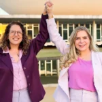 Mitchelle Meira e Luizianne Lins fazem encontro com eleitores no bairro Benfica em Fortaleza