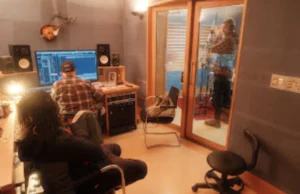 Terra Celta combina folk celta e produção de Nashville em “Pé na Estrada”