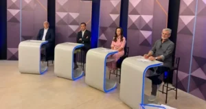 Análise DT: último debate expõe estratégias, confrontos e propostas dos candidatos ao Governo do Tocantins