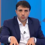 Renan Santos vota em SP, chama eleição de “bizarra” e dispara contra Flávio Bolsonaro