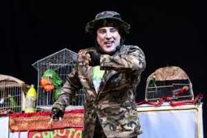 ACB amplia atuação e inicia projetos culturais com oficinas de teatro em Nerópolis e Goiânia