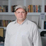 Análise | “A imprensa não é empregada”: Cleber Toledo cobra postura de Vicentinho, e embates com jornalistas podem pesar entre indecisos