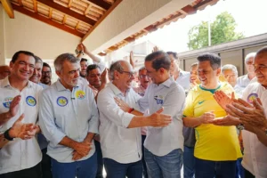 Ronaldo Dimas apoia Vicentinho e fica em palanque diferente de Wagner em Araguaína
