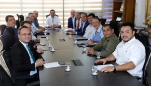 Wanderlei anuncia “transição organizada e transparente” após conversa com Vicentinho