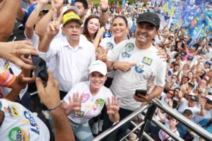 Cláudia Lelis encerra campanha na capital após mobilização pelo Tocantins e encontro em Colinas