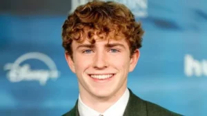 Quem é Walker Scobell, ator de Percy Jackson e os Olimpianos no Disney+; Veja o vídeo