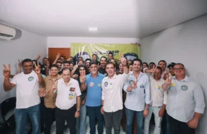 Vicentinho recebe adesões de lideranças militares; segurança pública apresenta posições diferentes