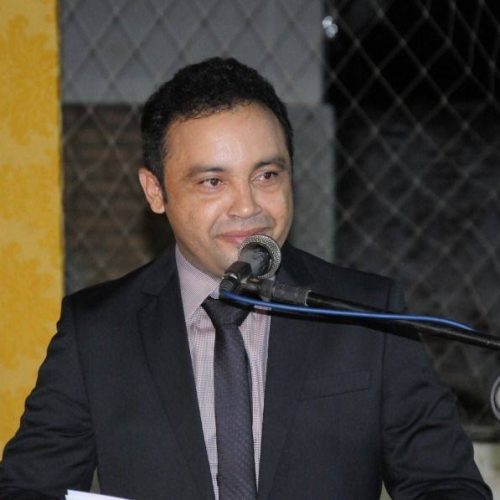 Família realiza missa em memória do ex-prefeito de Miracema; Crime aconteceu a trÃªs anos