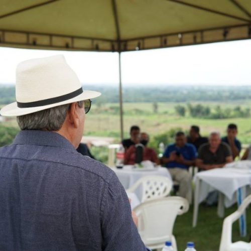 Em Santa Fé do Araguaia e MuricilÃ¢ndia, Dimas ouve demandas como falta de estrutura em escolas