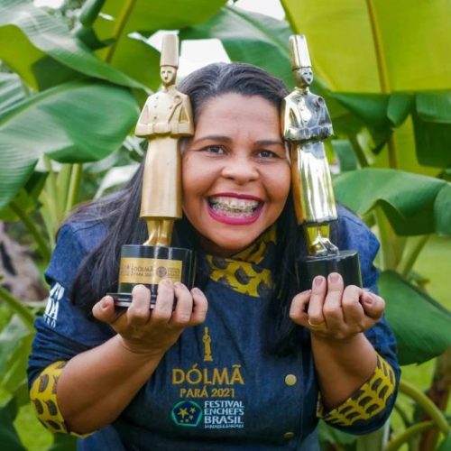 Chef de cozinha tocantinense, Ruth Almeida, recebe no Senado o Diploma Bertha Lutz