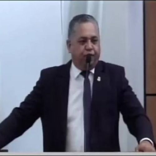 'ia dar uma lapada nela para respeitar vereador', diz Eudes Assis ao criticar secretária municipal