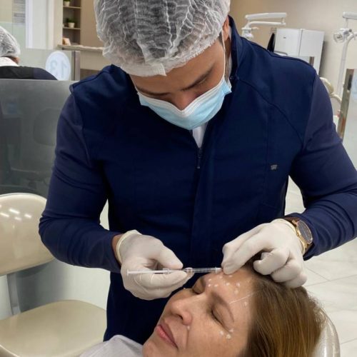 Muito além de estética: Botox pode ser usado para tratamento de ansiedade e enxaqueca, explica o odontólogo