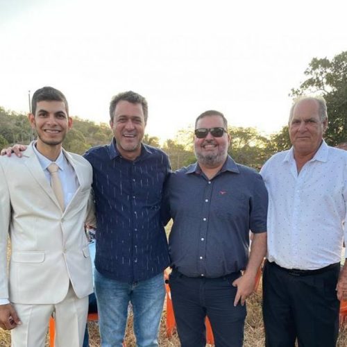 Luciano Oliveira prestigia casamento em Canto da Vazante próximo a Guaraí