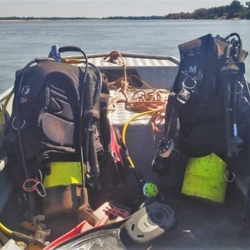 Bombeiros resgatam corpo de jovem que se afogou no Rio Araguaia ao tentar salvar irmão