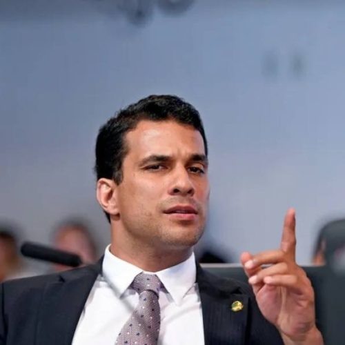 "Anúncio" de que Irajá disputará pela cadeira do Governo do Tocantins é falso