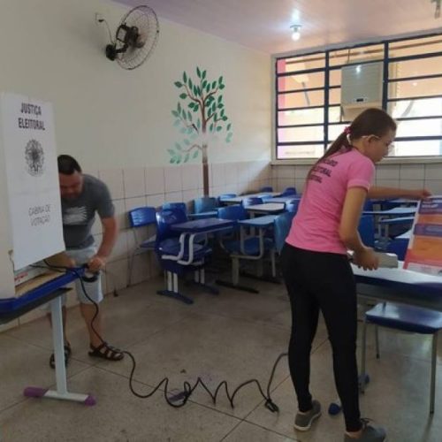 3.957 seções eleitorais estão sendo montadas neste sábado no Tocantins