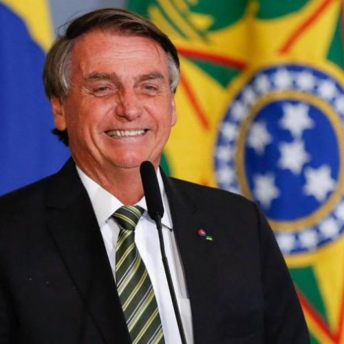 Na disputa por apoios para o segundo turno, Bolsonaro sai na frente; confira