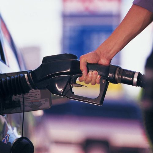 Após reduções significativas no preço do litro, gasolina volta a passar dos R$ 5 em boa parte do estado do Tocantins; Sindiposto comenta cenário