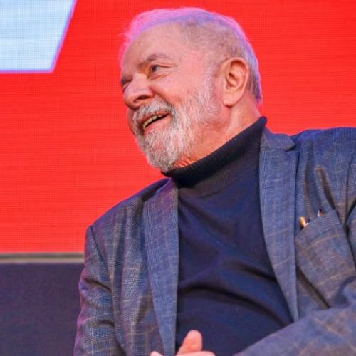 Da prisão Ã  vitória: Lula vence Bolsonaro e se torna presidente do Brasil em uma das eleições mais acirradas da história