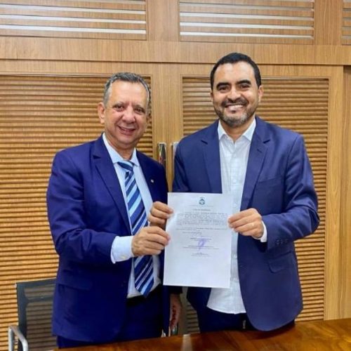 Antonio Andrade assume como governador interino do Tocantins