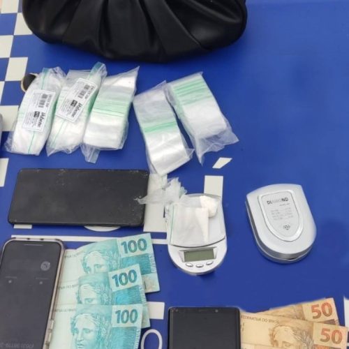 Polícia Militar prende casal suspeito de tráfico de drogas que estava hospedado em um hotel da capital