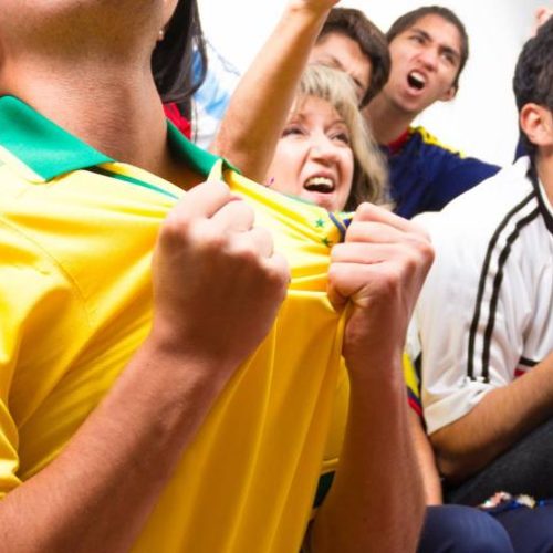 Torcedores compartilham expectativas para próximo embate do Brasil e garantem: "espero que logo no primeiro tempo nosso time faça dois gols"