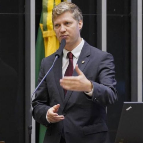 Marcel Van Hattem protocola pedido de abertura da 'CPI do Abuso de Autoridade'