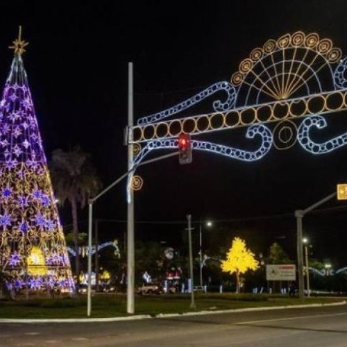 Confira detalhes da decoração e a programação de Natal na capital