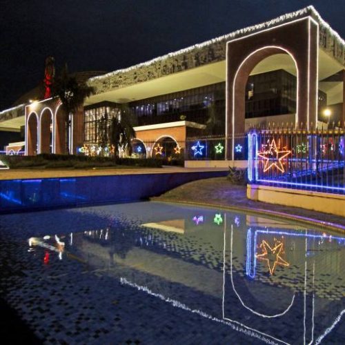 Decoração de Natal no Palácio Araguaia acontece nesta quinta, 15; confira a programação