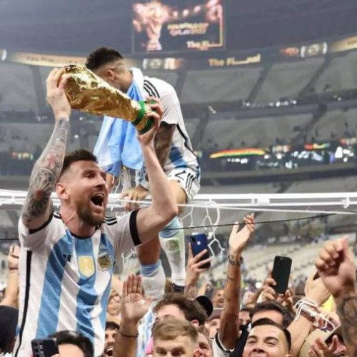 Tri da Argentina, despedida de Messi e prÃªmios; confira como foi a final da Copa do Mundo no Catar e a celebração em Buenos Aires