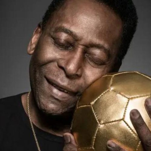 Morre Pelé, eterno camisa 10 e Rei do Futebol, aos 82 anos vítima de cÃ¢ncer