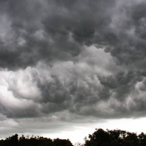 Tocantins tem alerta de perigo de chuvas intensas com ventos de até 100 km/h, diz Inmet