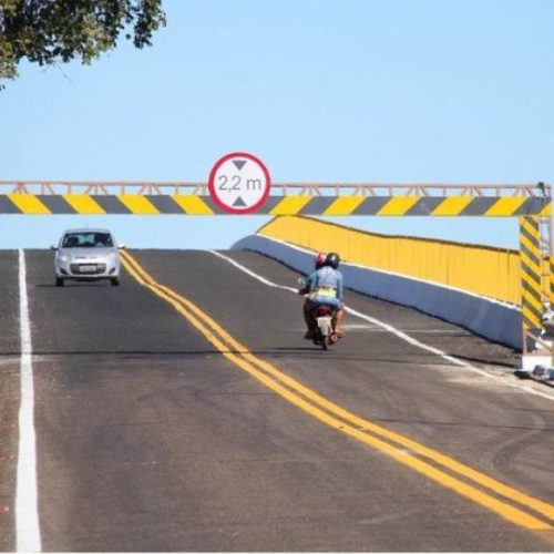 Obra: Ageto alerta motoristas ao trafegarem em Ponte sobre o Rio Tocantins